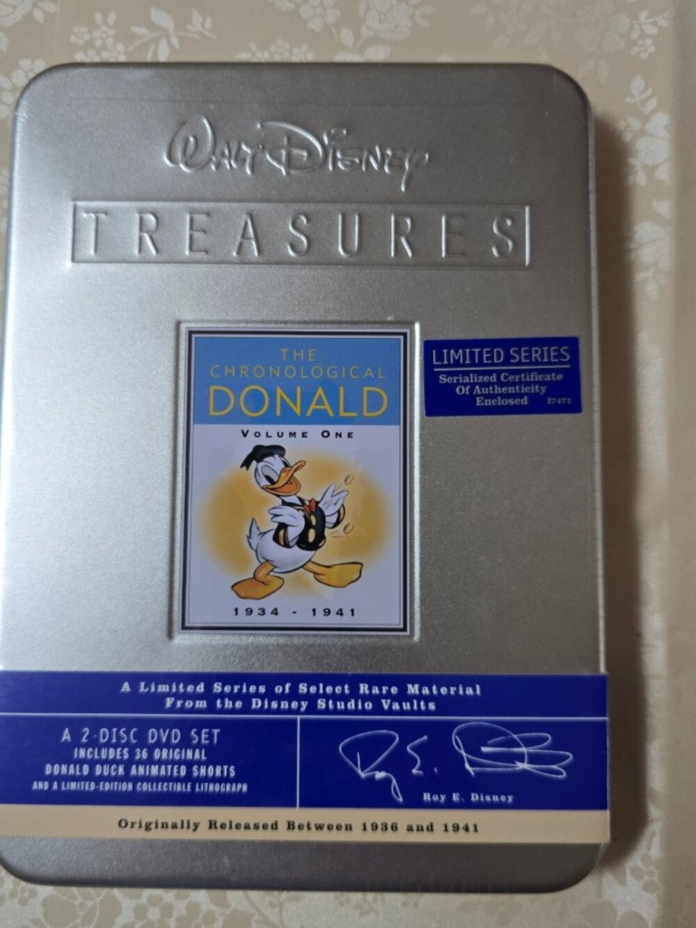 NEW Sealed Disney Chronological Donald Vol 1 DVD Tin 1934-1941
